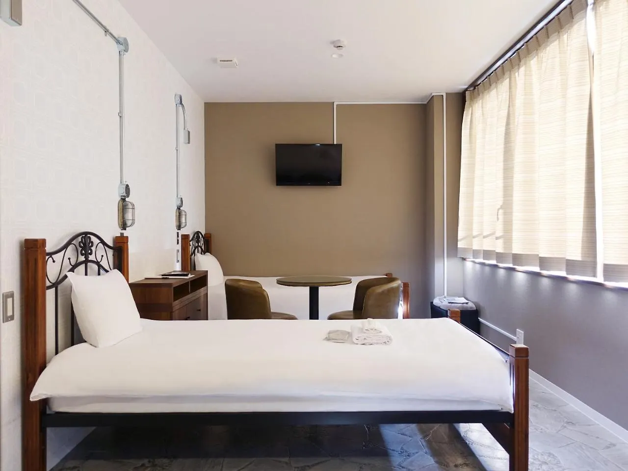 Briller Universal Japon Albergue Osaka Hostal