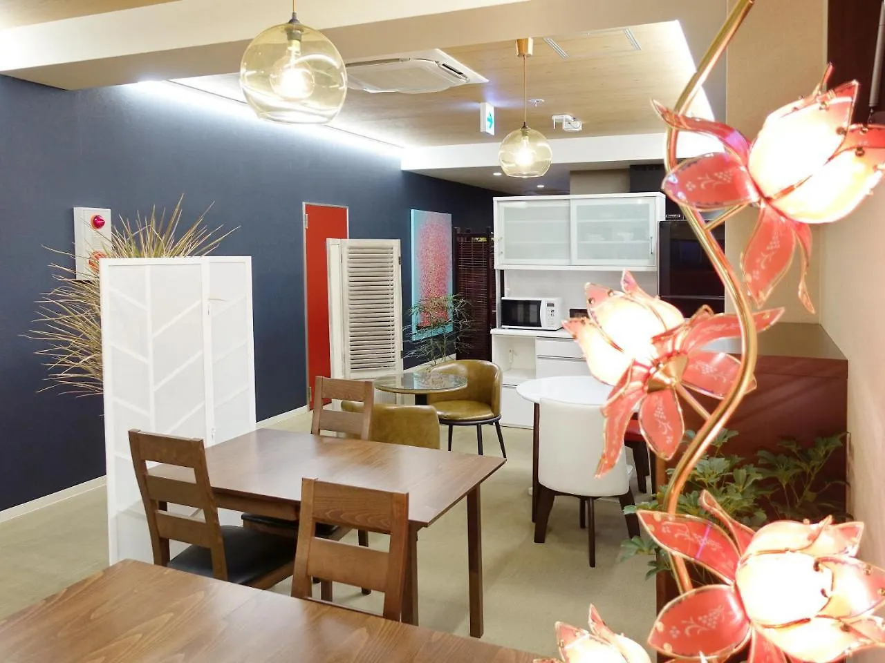Briller Universal Japon Hostel Osaka 0*,